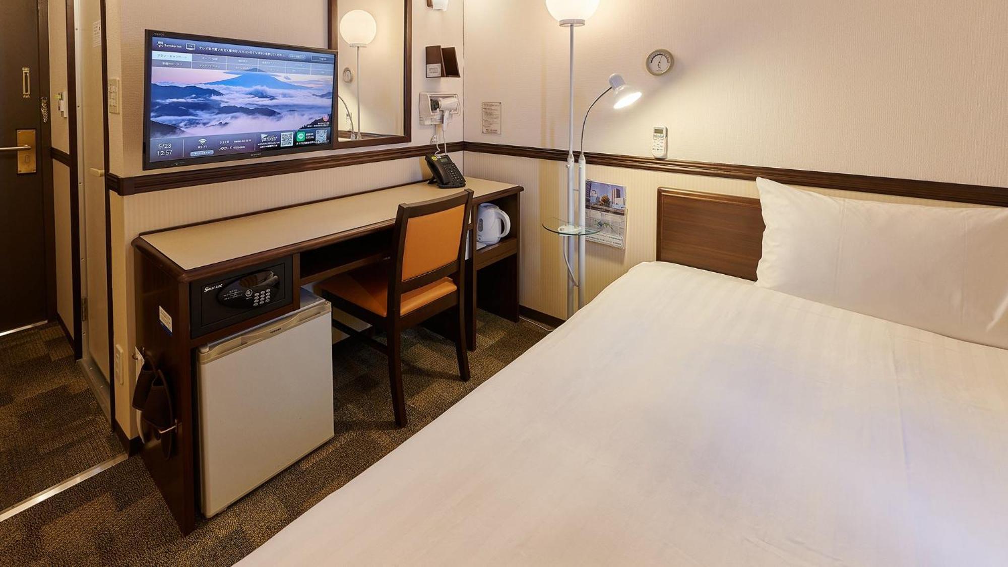 Toyoko Inn Osaka Shinsaibashi Nishi Pokoj fotografie