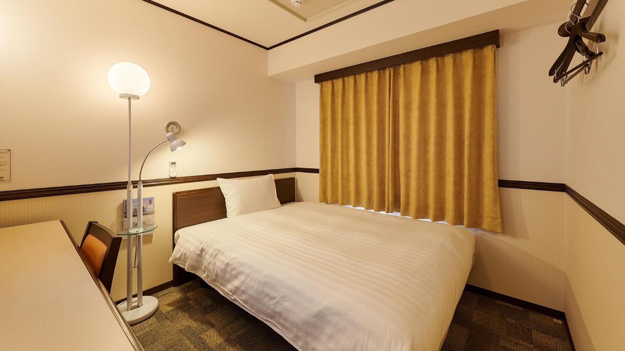 Toyoko Inn Osaka Shinsaibashi Nishi Pokoj fotografie