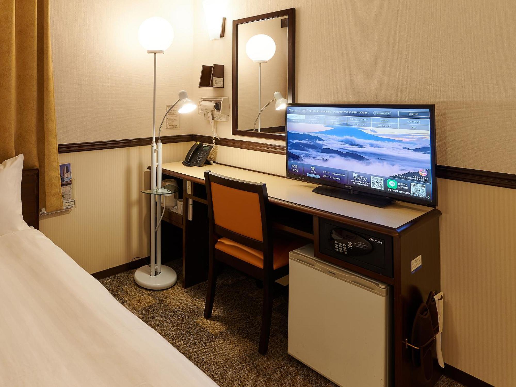 Toyoko Inn Osaka Shinsaibashi Nishi Pokoj fotografie